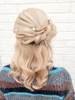 セット バイ エムビューティー(Set by M.beauty)&nbsp;くるみちゃんヘア渋谷ヘアセットハーフアップ表参道ヘアメイク