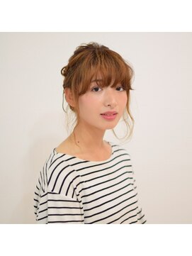 ドット ヘアー ジェム(dot.hair gem) ちょこっとおでかけアレンジ