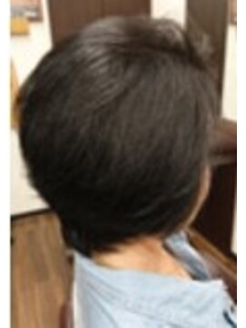 グリーンルーム(green room) ☆寒い季節は襟足スッキリが◎☆