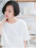 モードレトロなフェミニンボブc