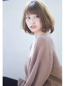 マリアバイアフロート(Maria by AFLOAT) 大人かわいいボブ　ひし形ボブ　切りっぱなしボブ　グレージュ