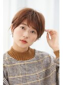 極ゆるパーマがポイント!大人フェザーショートスタイル