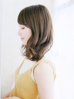 ヘアメイク ナル(hair make nalu)&nbsp;透け感バングのゆるミックスカール