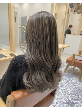 ジジ チーク 栃木(Gigi cheek) ・筋感しっかりコントラストハイライト♪