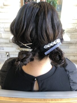 コーラル(Coral) 【Coral】お呼ばれツインアレンジ