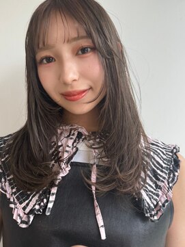 ホフ 大阪心斎橋店(F.O.F) ブリーチグレージュベージュショートボブショートレイヤー学割