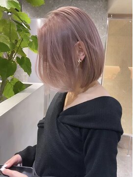サンクプロジェクト(cinq PROJECT) ハイトーン切りっぱなしショートボブミルクティーピンクベージュ