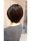 ショートボブ