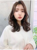 セミロングくびれレイヤー
