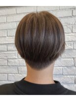 ルナバイルヴェール(LUNA by LeVert)&nbsp;刈上げ★女子ハンサムショート！！アッシュ