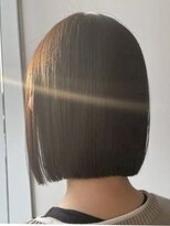 ファムバイアヴァンス(Femme by AVANCE.)&nbsp;ライン美×艶ボブ