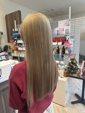 ミルクティーベージュ