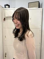 エイチ 梅田(H)&nbsp;ウルフカットショートカットレイヤーカットオリーブグレージュ