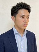 ツーブロックフェードカットビジネス爽やかアップバングバーバー