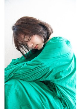 シエナ 渋谷(Siena) siena　ストリートミディｘ透け感ベージュ