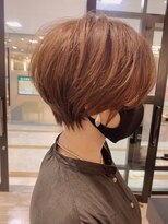 ビューティ堀出 高槻阪急店 王道フォルムのくびれショート☆大人かわいい【30代/40代/50代】