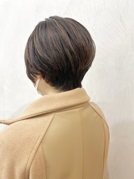 ネックス 表参道本店(nex) 【nex 表参道】白髪ぼかし 大人ショート ヌーディカラー 齋藤