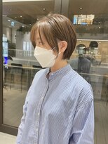 ステアケース 武蔵小杉店(stair:case)&nbsp;脱白髪染めハイライト大人ショート