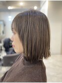 グレージュなボブ。11.25