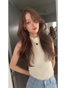 サイン 渋谷(SIGN) ザクザクレイヤーカット巻き方簡単ミディアムロング韓国表参道