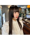 黒髪ぱっつん姫カット
