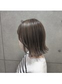 CoCoオリジナルハイライト×外はね切りっぱなしボブ
