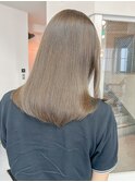 ブリーチなしアッシュベージュ　オリーブ　透明感　赤み消し