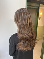 アパートメント オブ ソロン 市川(The Apartment of Solon) レイヤー/ショートボブ/ハイライト/白髪ぼかし/市川/40代/30代