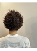 くせ毛で良かった！くせ毛を活かすカーリーショート