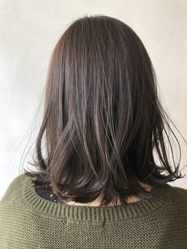 ヘアーアンドリラックス ラッシー(hair&relax Lassie) 【上品な抜け感】大人の外ハネロブ♪