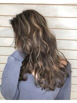 ビーヘアサロン(Beee hair salon) 【渋谷Beeehair/山森伴利】A/W NewStyle