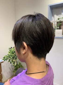 ユーネリー(U-NERY) 刈り上げショート