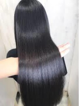 クム 川越(kum) ツヤ髪ストレート　縮毛矯正　【kum川越】