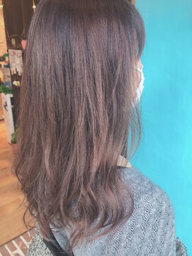 レア(Le'a) 透明感アッシュピンクカラー