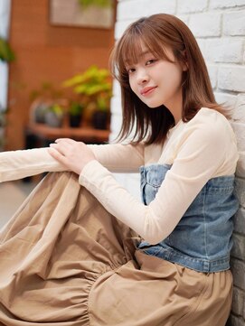 ザ シー 海老名(The C) 耳かけ結べる長さ◎大人可愛い外はねミディアムヘア・TheC海老名