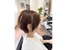 ハイナ(Hi...na)