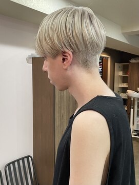 リヴィエラ 西日暮里店(Riviera) ホワイトベージュカラ【西日暮里】