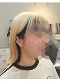 逆インナーカラーの切りっぱなし外ハネボブ