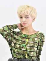 ロアーヘアー オペラオー 折尾店(RAWR hair Opera O)&nbsp;【RAWR】似合わせカット　ショートヘア　ホワイトブロンド_美髪