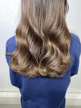 ワースホワイル(WORTH WHILE) 暗めカラーフェイスフレーミンググランマッシュアッシュカラー