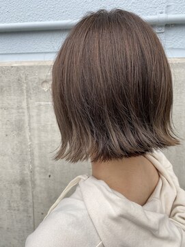 フィーカ(FIKA) 切りっぱなし【シースルーボブ】