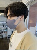 毛流れセンターパートニュアンスパーマツーブロック刈り上げ