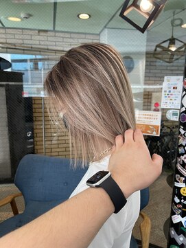 ラフ(LAFF) #黒髪#ボブルフ#ネビージュ#小顔#ワンレン