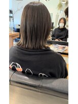 シェルハ(SHELHA)&nbsp;切りっぱなしボブ×前髪レイヤーカット×透明感カラー×ベルボブ