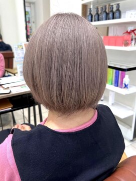 クアトログランシュ ひたちなか店(QUATRO×GranCieux) 質感調整カラー×ミルクティー　【ひたちなか/ブリーチ】