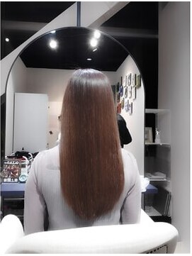 アパートメント オブ ソロン(The Apartment of Solon) 【極艶】/髪質改善/グレージュカラー/フェミニンロング/縮毛矯正