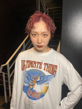 シオ ヘアー デザイン(Sio. hair design) ブリーチ必須 ビビットPINKカラー