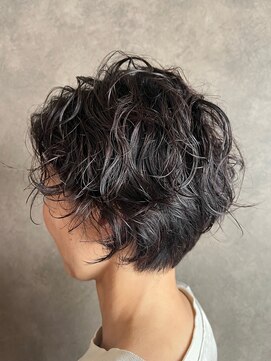 オーガニック ヘアサロン クスクス(organic hair salon kusu kusu) ゆるフワくせ毛ショート