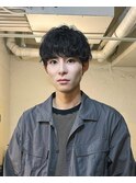 スペインカールスパイキーショートブルーブラックフェザーパーマ