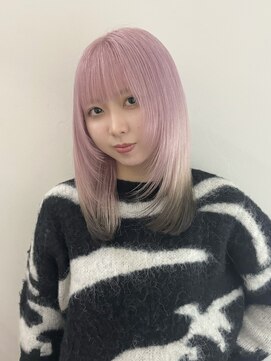 サンク 原宿 表参道(cinq) ミルクティーピンクグレージュミディアムウルフレイヤー長めボブ